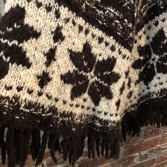 Free People Long Floral Poncho Sz m/l - Picture 4 of 7